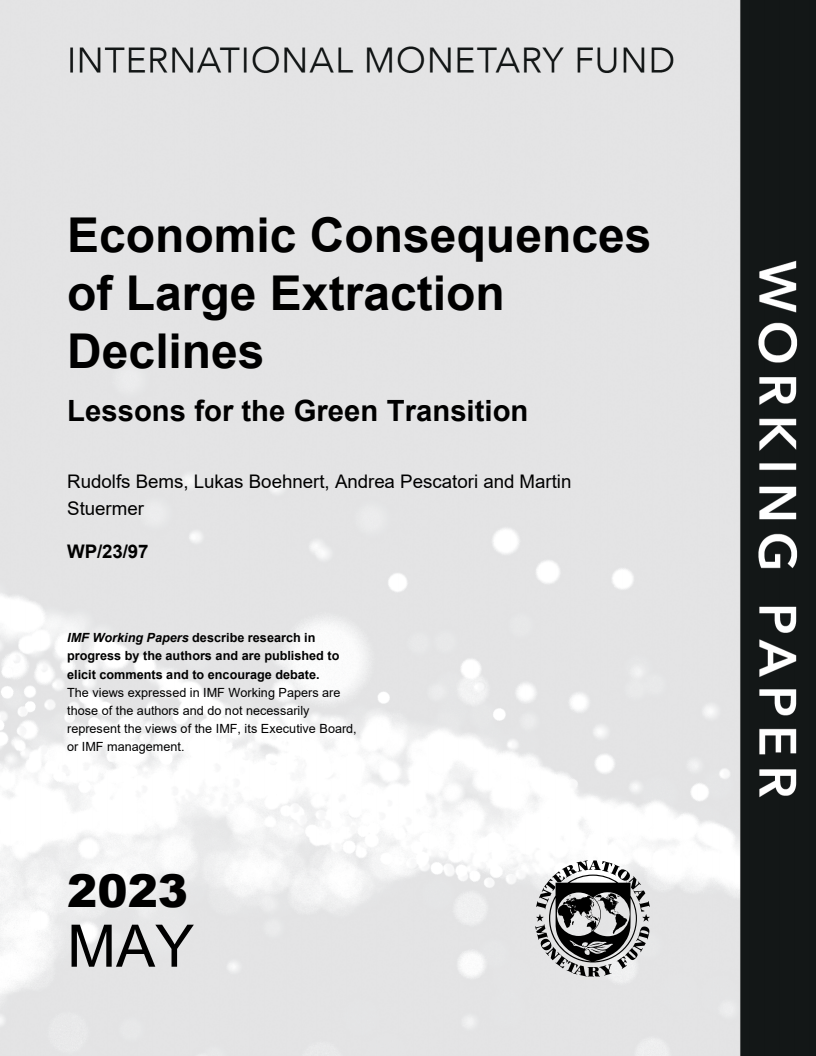 Economic Consequences of Large Extraction Declines: Lessons for the Green Transition